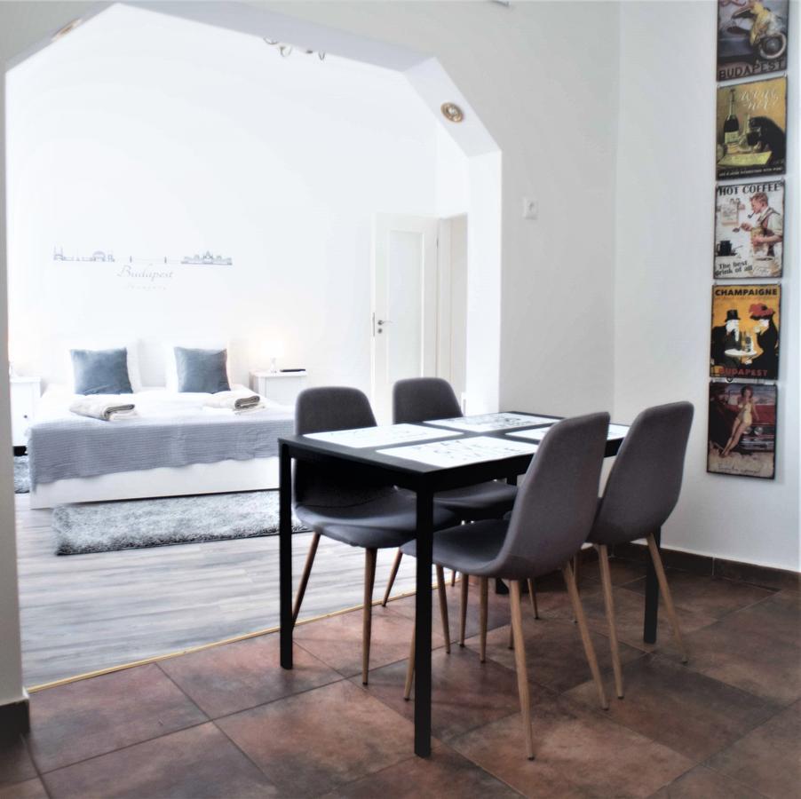בודפשט Castle Trees Apartment מראה חיצוני תמונה