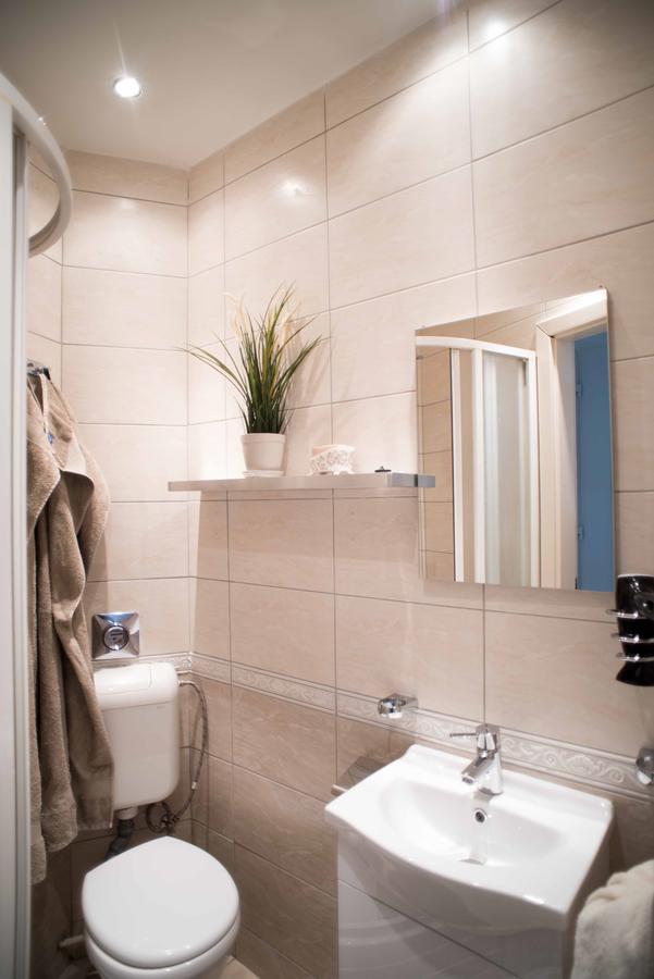 בודפשט Castle Trees Apartment מראה חיצוני תמונה